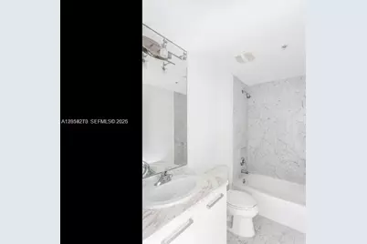 244 Biscayne Blvd #1002, Miami, FL 33132 - Photo 12