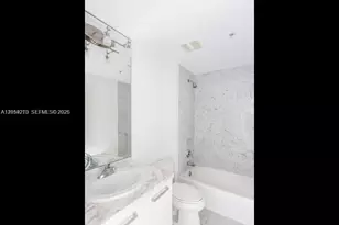 244 Biscayne Blvd, Miami, FL 33132 - Photo 12