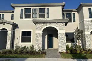 28481 SW 132nd Ct, Homestead, FL 33033 - Photo 1