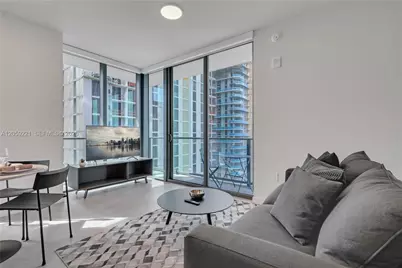 121 NE 5th St #1808, Miami, FL 33132 - Photo 8