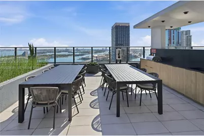 121 NE 5th St #1808, Miami, FL 33132 - Photo 30