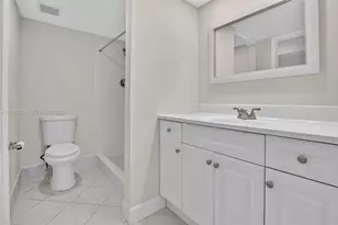 12800 SW 7th Ct, Pembroke Pines, FL 33027 - Photo 18