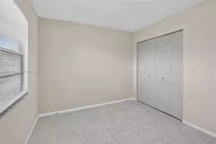 12800 SW 7th Ct, Pembroke Pines, FL 33027 - Photo 22