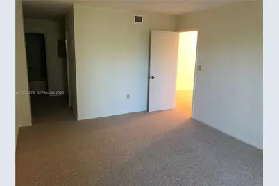 10852 N Kendall Dr #316, Miami, FL 33176 - Photo 2