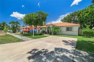 19102 SW 318th Terrace, Homestead, FL 33030 - Photo 2