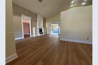3160 Peachtree Cir, Davie, FL 33328 - Photo 10