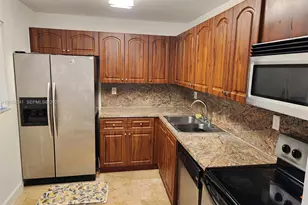 10985 SW 107th St, Miami, FL 33176 - Photo 2