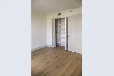 2351 Douglas Rd #1204, Miami, FL 33145 - Photo 8