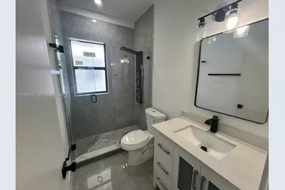 638 SW 21st Ave #4, Miami, FL 33135 - Photo 18