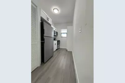 638 SW 21st Ave #4, Miami, FL 33135 - Photo 8