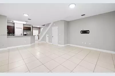 7929 Tuscany Dr, Tamarac, FL 33321 - Photo 10