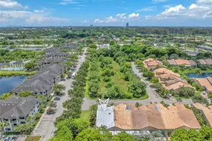 4983 W Madison Lakes Cir W, Davie, FL 33328 - Photo 36