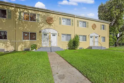 8466 NW 4th Ct #8466, Miami, FL 33150 - Photo 2