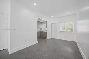 8466 NW 4th Ct, Miami, FL 33150 - Photo 18