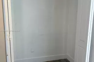 1999 NW 2nd St, Miami, FL 33125 - Photo 8