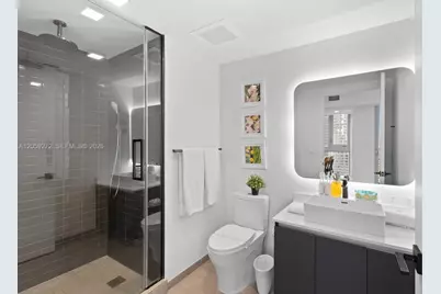 227 NE 2nd St #2202, Miami, FL 33132 - Photo 12
