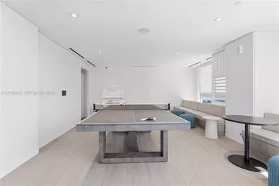 227 NE 2nd St #2202, Miami, FL 33132 - Photo 22