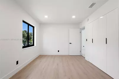1543 SW 1st Ave, Boca Raton, FL 33432 - Photo 40