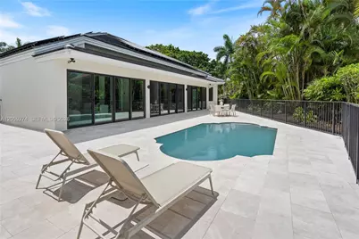 17892 Hampshire Ln, Boca Raton, FL 33498 - Photo 28