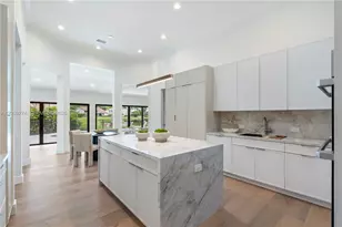 17892 Hampshire Ln, Boca Raton, FL 33498 - Photo 1