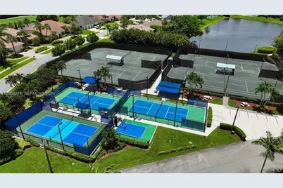 17892 Hampshire Ln, Boca Raton, FL 33498 - Photo 36