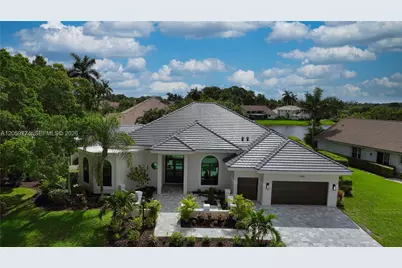 17892 Hampshire Ln, Boca Raton, FL 33498 - Photo 32