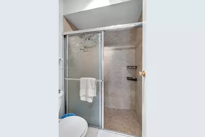 1551 NW 98th Way, Pembroke Pines, FL 33024 - Photo 18
