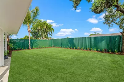 364 NW 17th Ct, Homestead, FL 33030 - Photo 24
