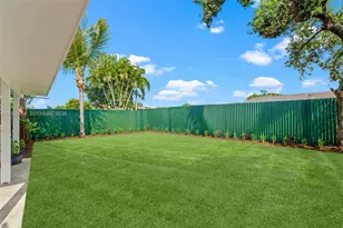 364 NW 17th Ct, Homestead, FL 33030 - Photo 24