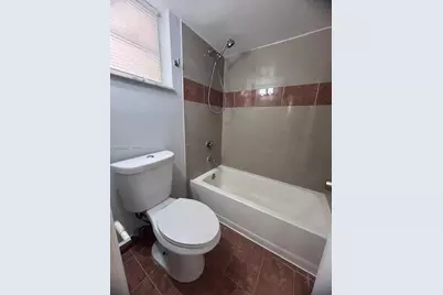8870 Fontainebleau Blvd #309, Miami, FL 33172 - Photo 6