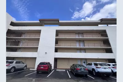 8870 Fontainebleau Blvd #309, Miami, FL 33172 - Photo 2