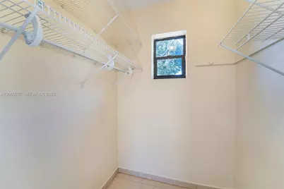 12210 NW 10th Ave, North Miami, FL 33168 - Photo 16