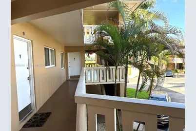 7400 Miami Lakes Dr #D206, Miami Lakes, FL 33014 - Photo 2