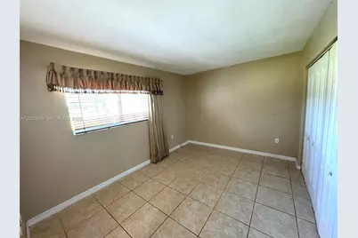 7400 Miami Lakes Dr #D206, Miami Lakes, FL 33014 - Photo 14