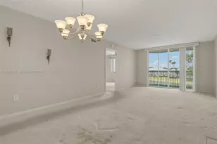 7751 Southampton Terrace, Tamarac, FL 33321 - Photo 10