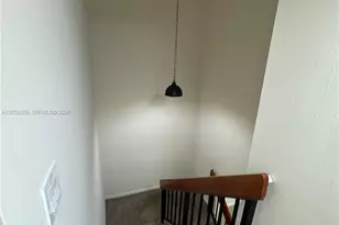 16498 NE 26th Ave, North Miami Beach, FL 33160 - Photo 20