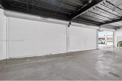4029 NW 25th St, Miami, FL 33142 - Photo 14