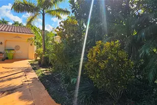 156 NW 88th St, El Portal, FL 33150 - Photo 12