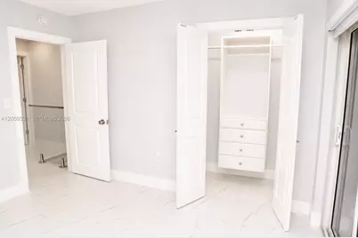 2750 W 76th St #203, Hialeah, FL 33016 - Photo 10