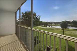 101 SW 132nd Way, Pembroke Pines, FL 33027 - Photo 14