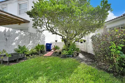 15982 NW 12th Ct, Pembroke Pines, FL 33028 - Photo 58
