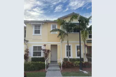 132 SE 28th Pl #4, Homestead, FL 33033 - Photo 1