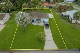 4016 E Sunflower Cir, Labelle, FL 33935 - Photo 12