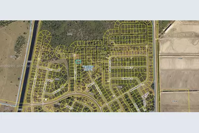 621 Trumpet Dr, Labelle, FL 33935 - Photo 4