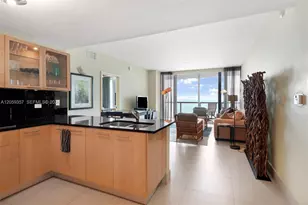 6799 Collins Ave, Miami Beach, FL 33141 - Photo 10