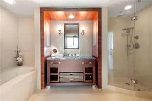 6799 Collins Ave, Miami Beach, FL 33141 - Photo 18