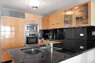 6799 Collins Ave, Miami Beach, FL 33141 - Photo 12