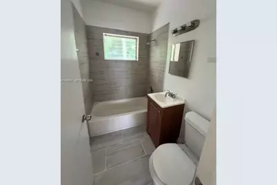 30 S Shore Dr #2, Miami Beach, FL 33141 - Photo 1