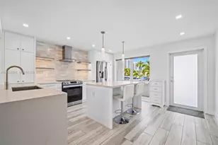 613 NE 26th Ave, Hallandale Beach, FL 33009 - Photo 4
