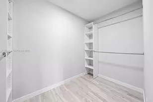 613 NE 26th Ave, Hallandale Beach, FL 33009 - Photo 18